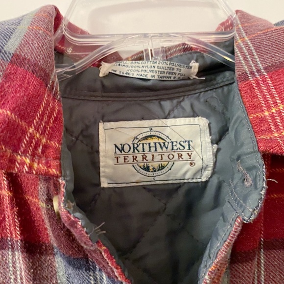 ✨VINTAGE NORTHWEST LINED PLAID JACKET✨ - Picture 4 of 6